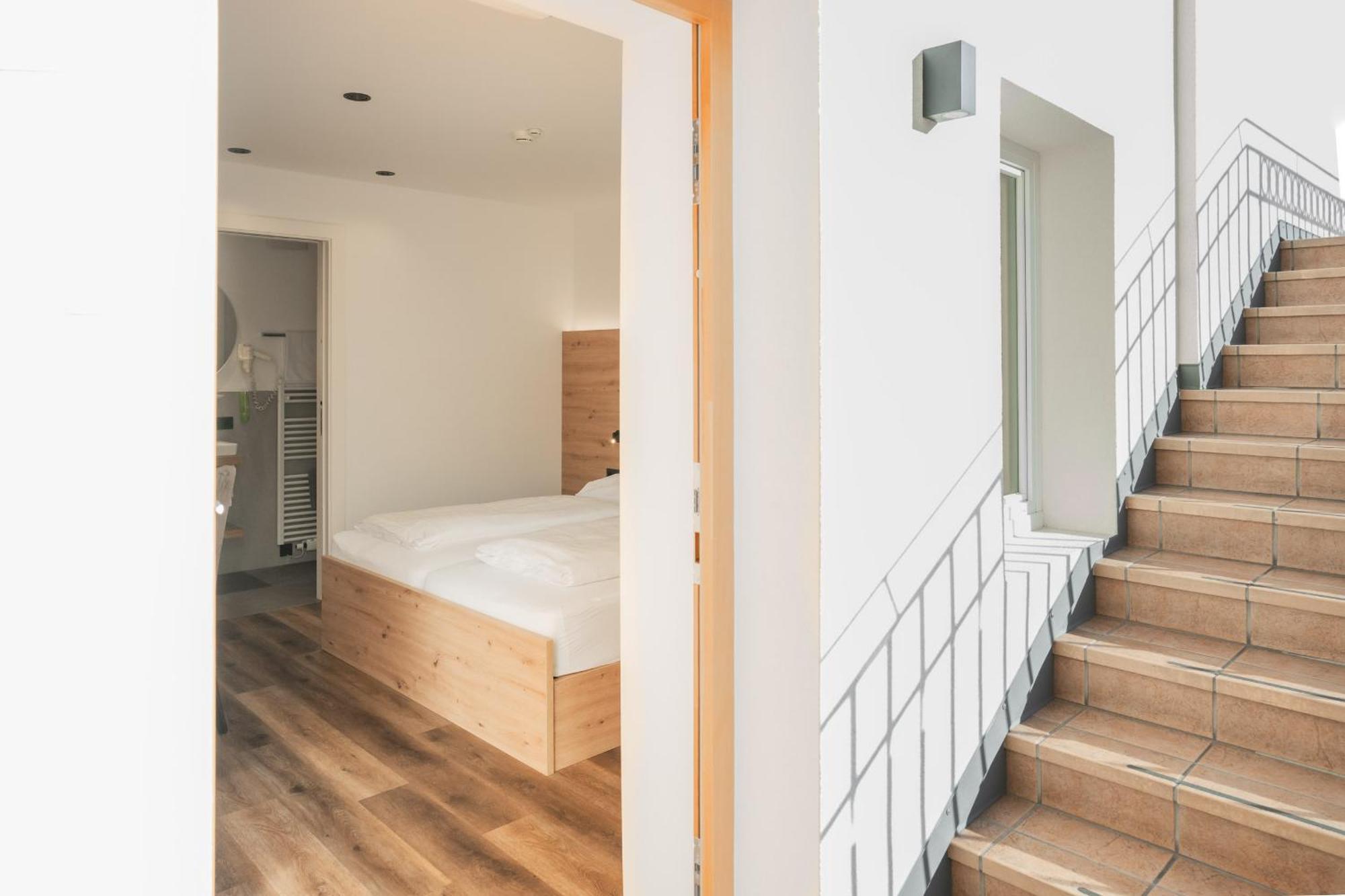 Feichter Hotel & Bistro Bolzano Luaran gambar