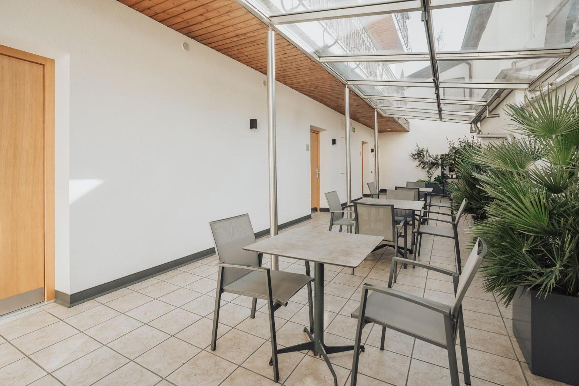 Feichter Hotel & Bistro Bolzano Luaran gambar