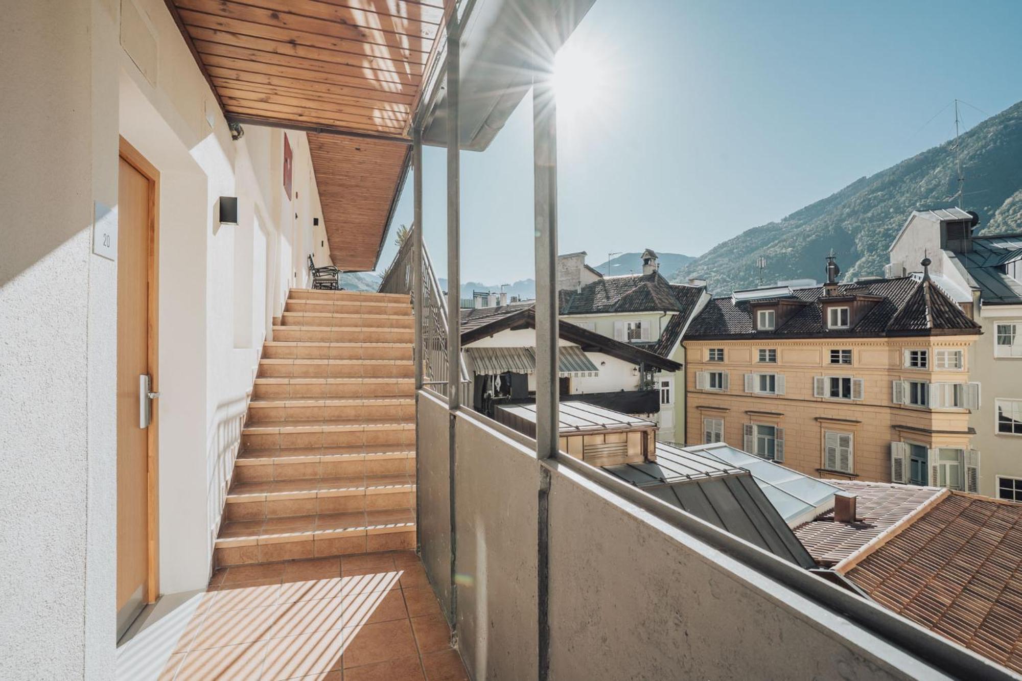 Feichter Hotel & Bistro Bolzano Luaran gambar
